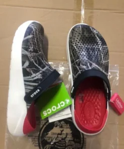 Crocs shoes liquidation pallets