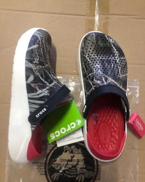 Crocs shoes liquidation pallets