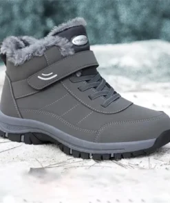 Winter shoes liquidation pallets