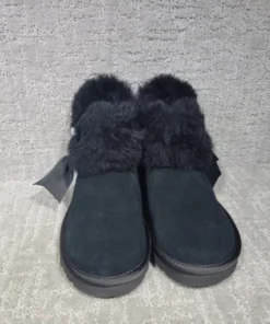 UGG boots liquidation pallets